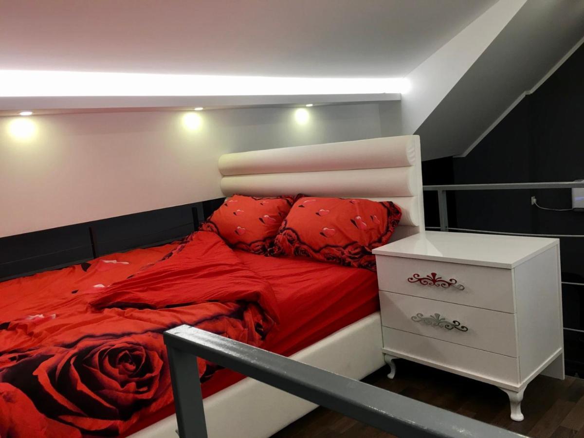 Banicevic Apartmani Ðenovići Buitenkant foto