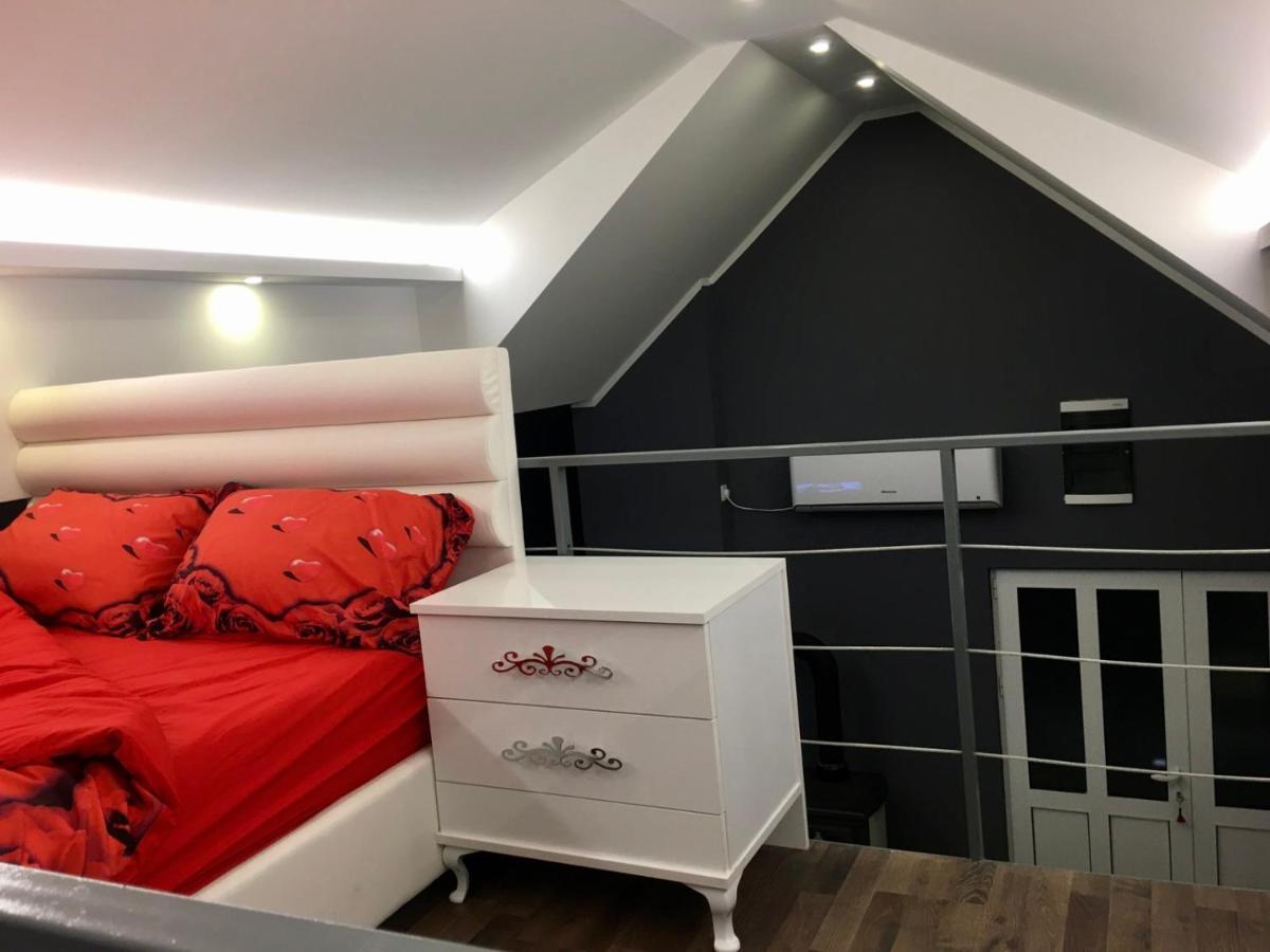 Banicevic Apartmani Ðenovići Buitenkant foto