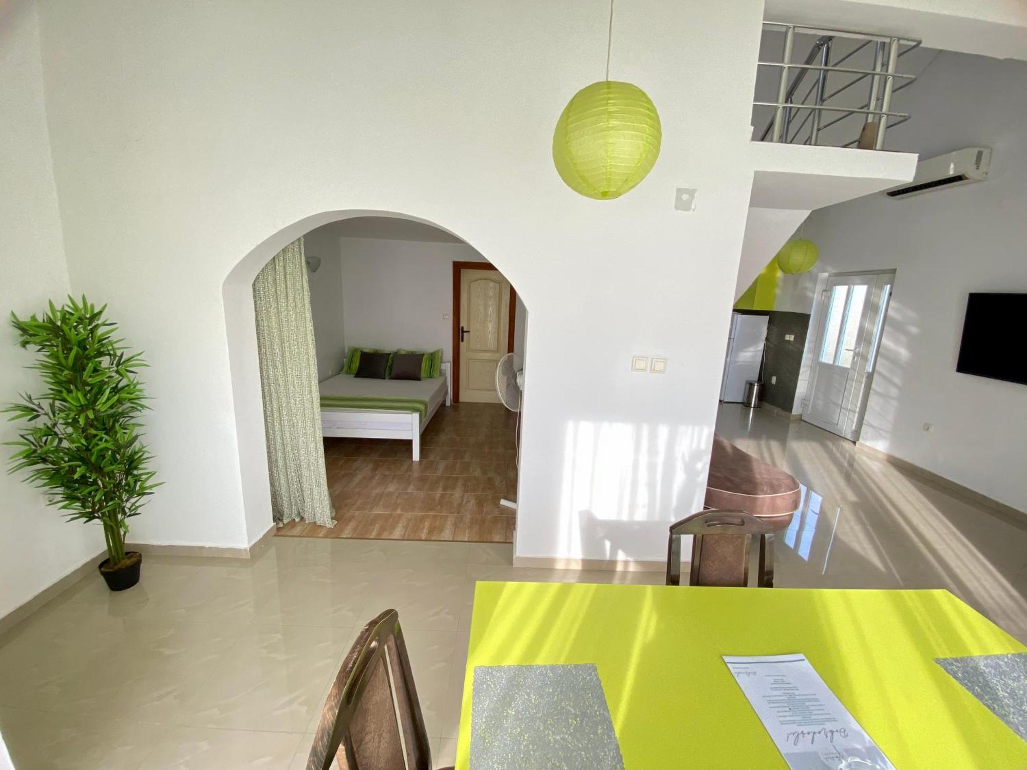 Banicevic Apartmani Ðenovići Buitenkant foto