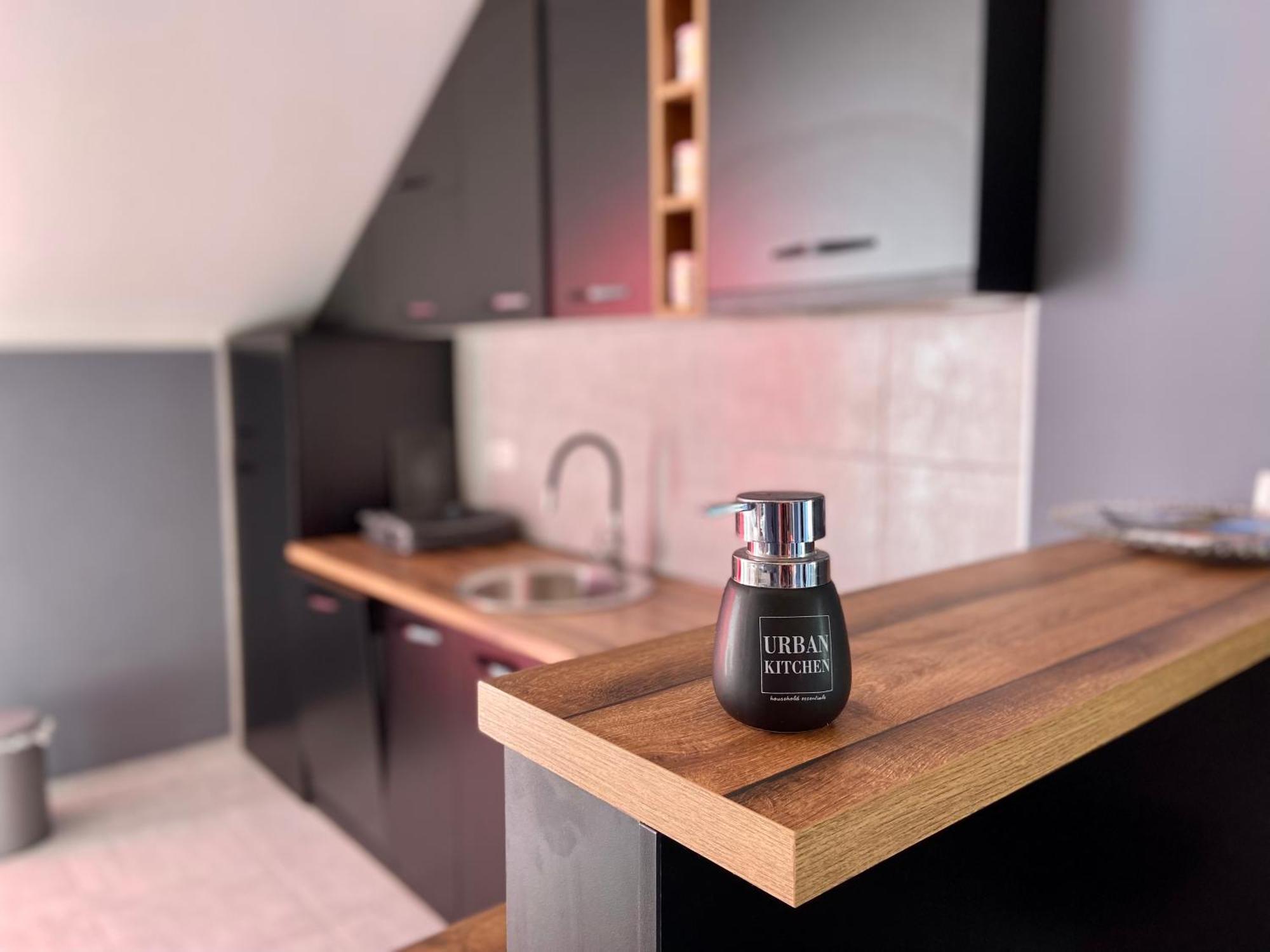 Banicevic Apartmani Ðenovići Buitenkant foto