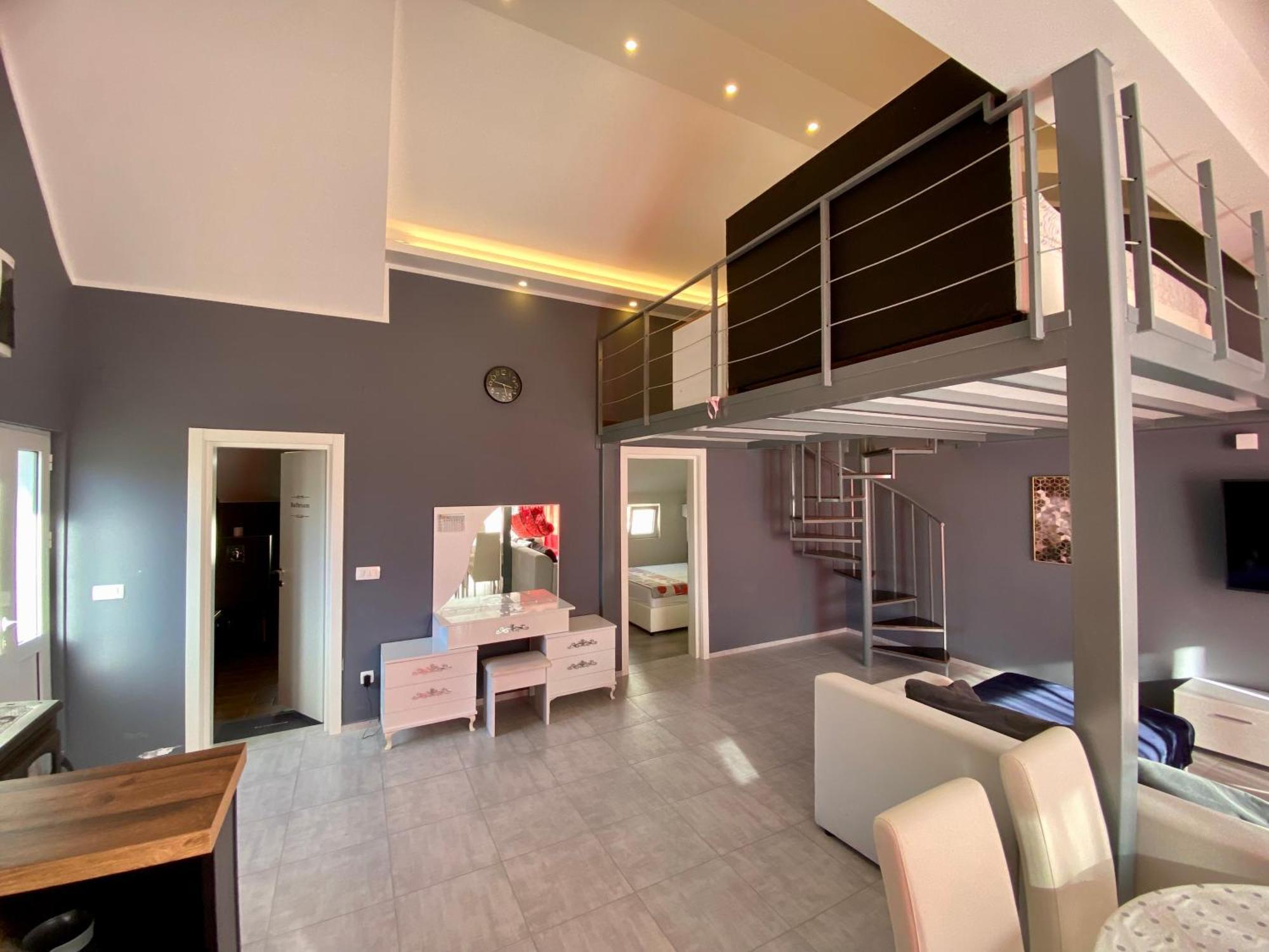 Banicevic Apartmani Ðenovići Buitenkant foto