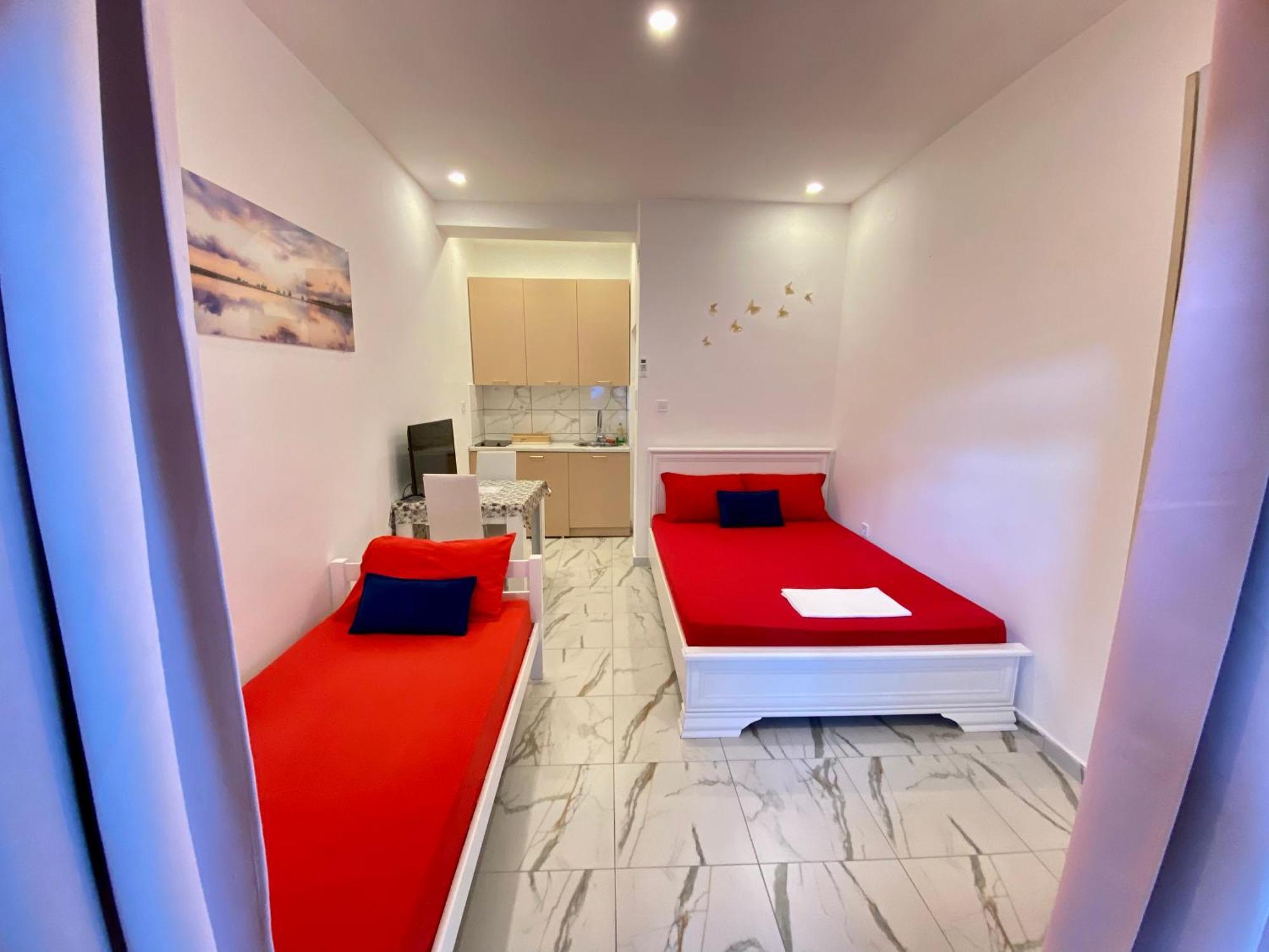 Banicevic Apartmani Ðenovići Buitenkant foto