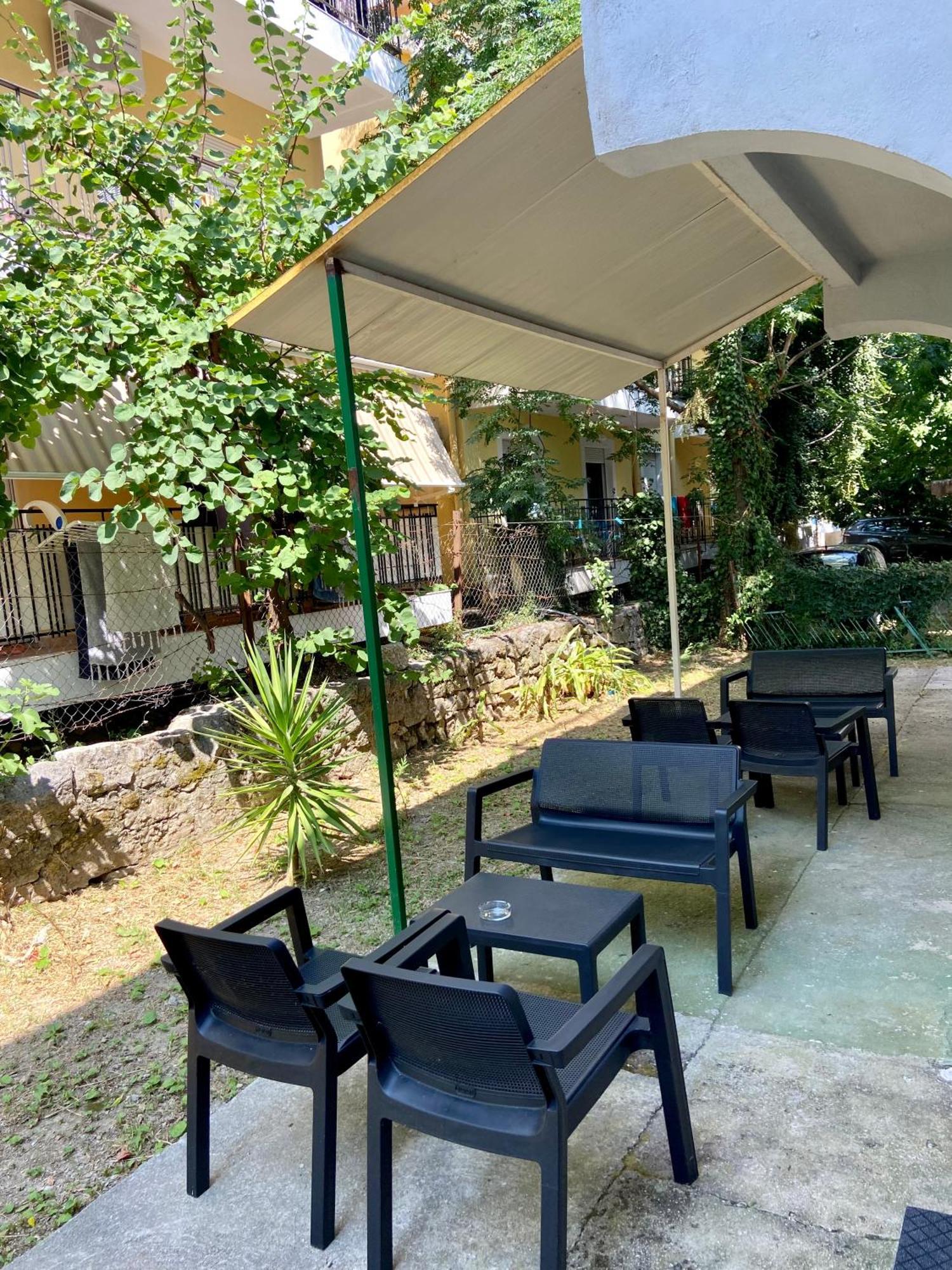 Banicevic Apartmani Ðenovići Buitenkant foto