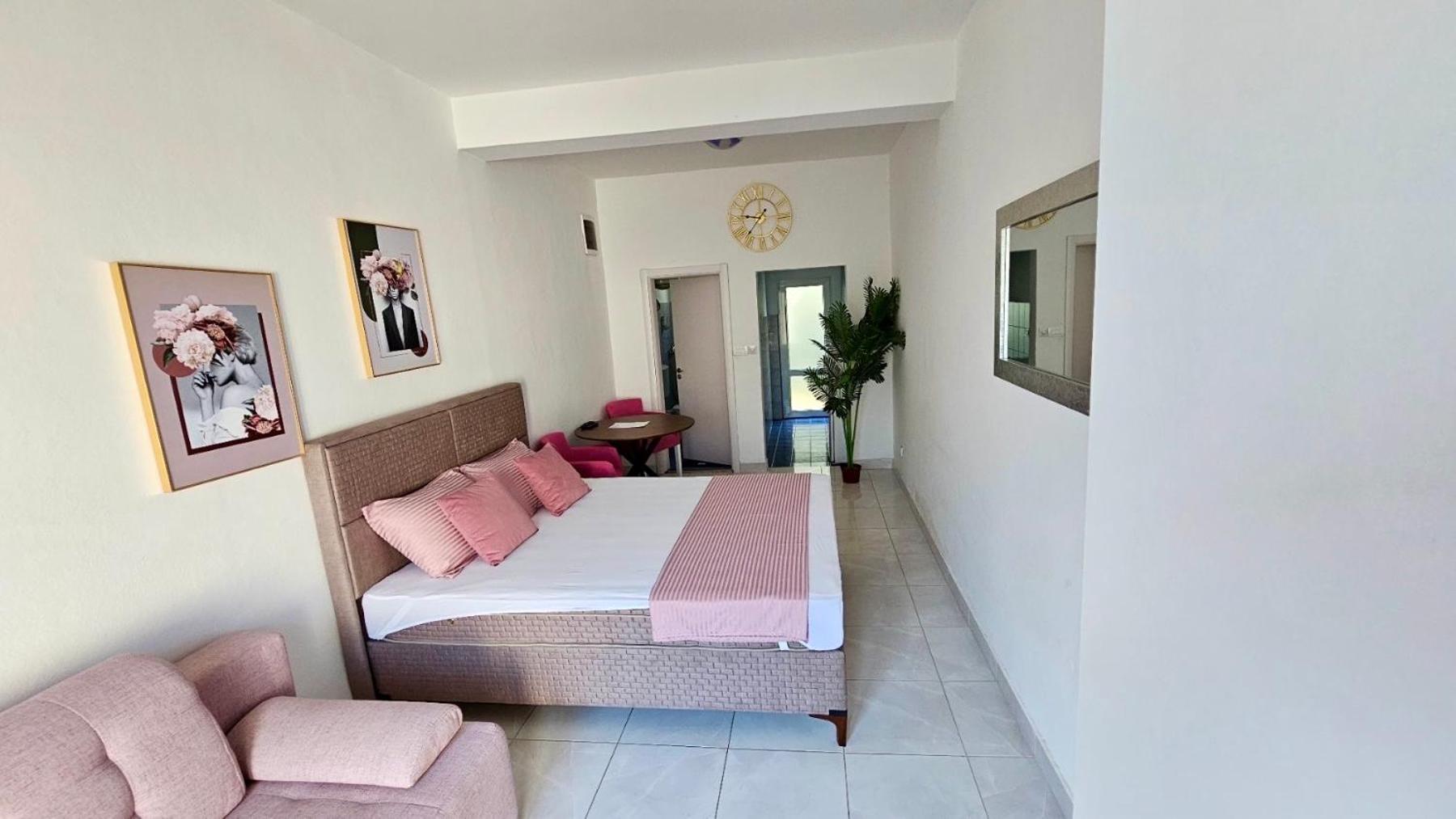 Banicevic Apartmani Ðenovići Buitenkant foto